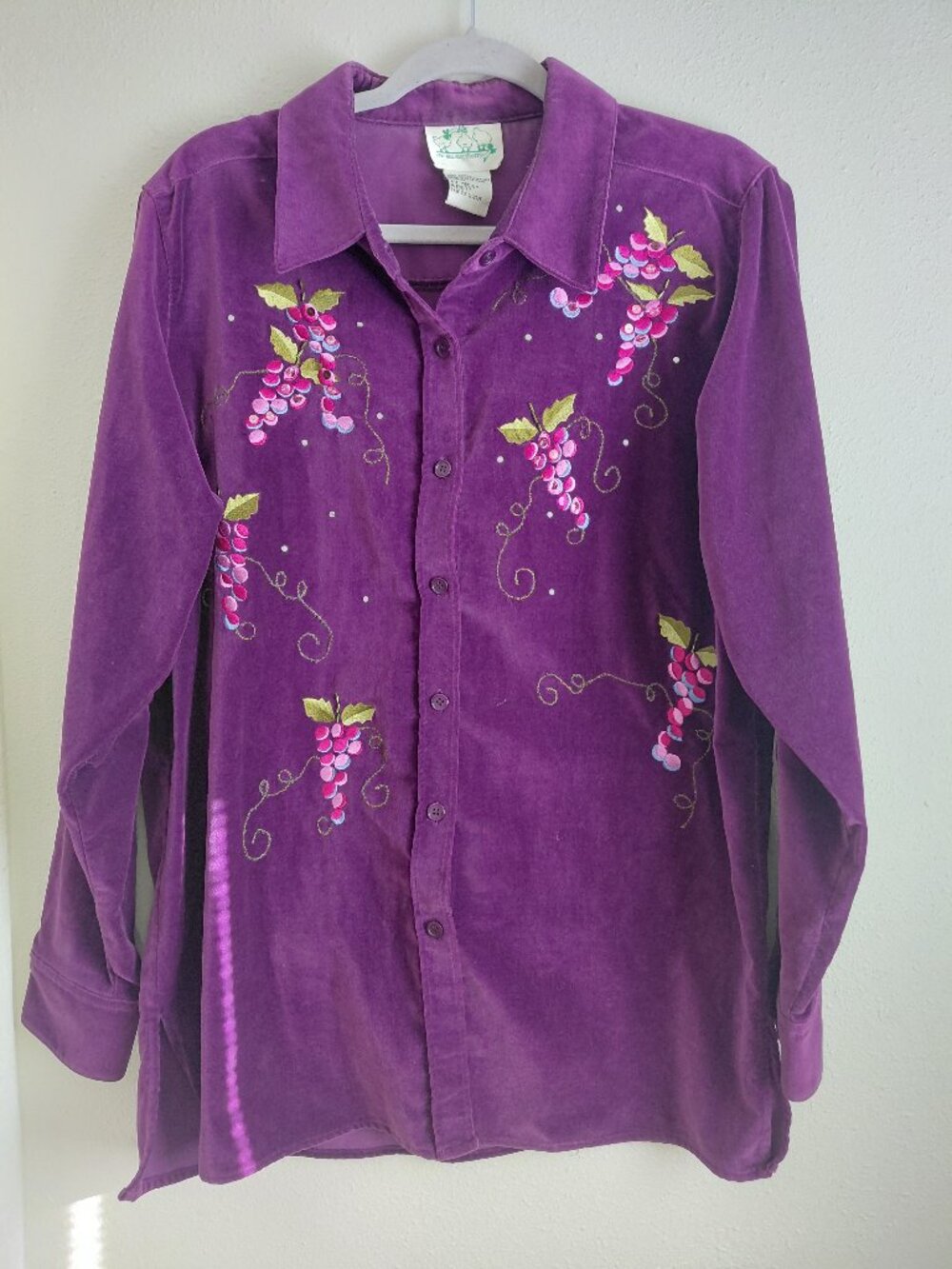 Quaker Factory Purple Velvet Embroidered Embellished Grapes Blouse Cotton Medium